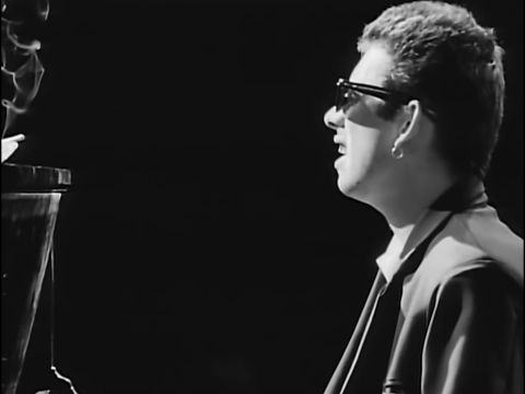 The Pogues featuring Kirsty MacColl: Fairytale of New York