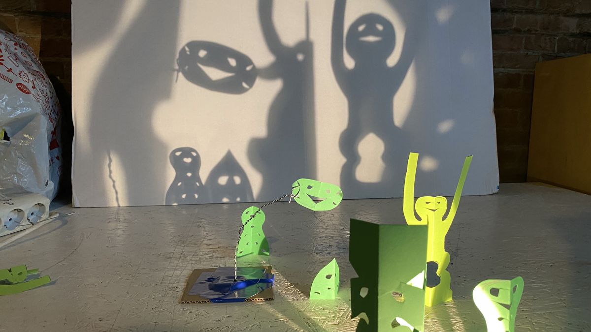 Workshop: What Lies in the Shadow? (Kids)