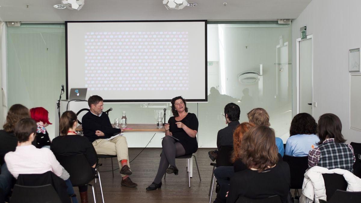 Gender Talks: Transgender Modes to Decode